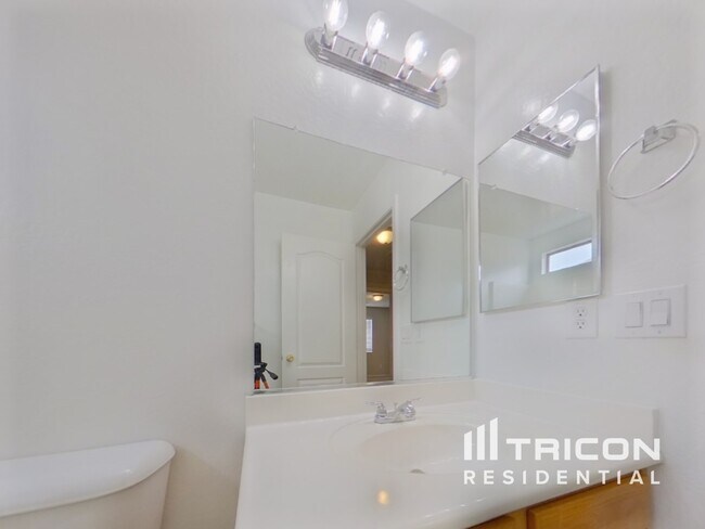 Building Photo - 23885 Chambers St