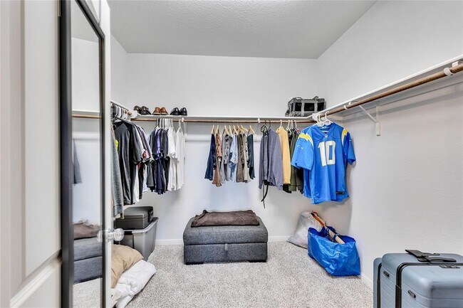 Building Photo - 13004 Titanium St