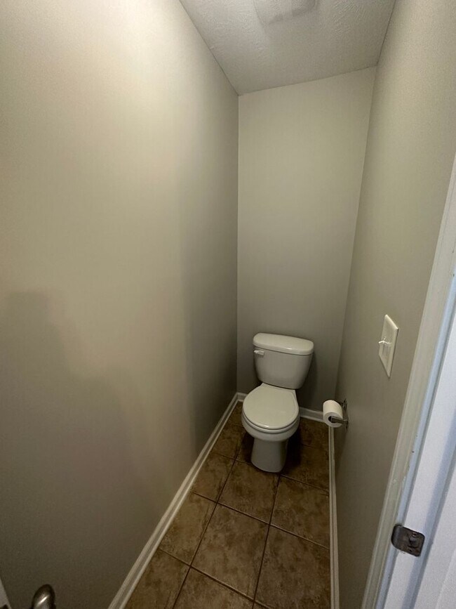 Building Photo - Great 3BR, 2.5BA home in Martinez!