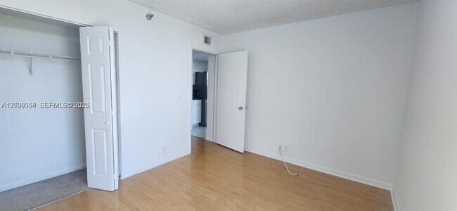 Building Photo - 3300 NE 191st St