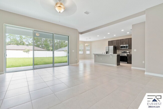 Building Photo - 4 Postman Ln