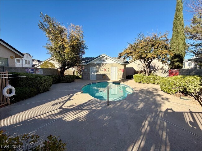 Building Photo - 5239 Green Forest Way