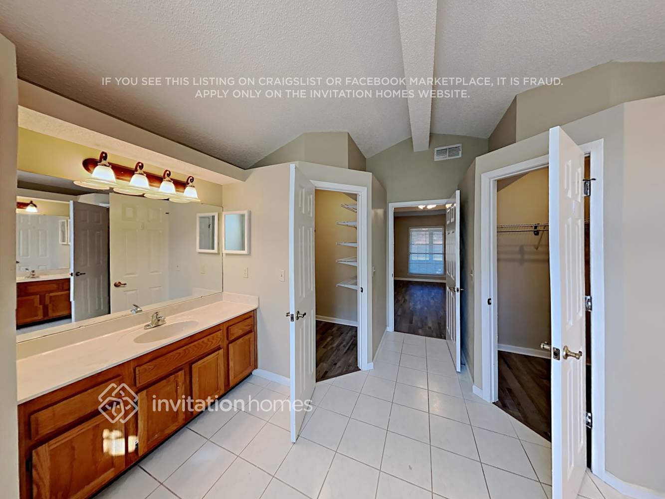 Building Photo - 1733 Red Cypress Dr