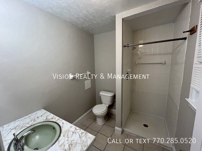 Building Photo - 55 S Greenwood Dr