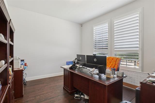 Building Photo - 6209 Verbena Ln