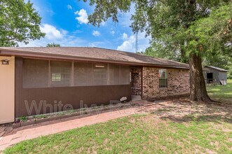 Building Photo - 4640 FM 1374 Unit A