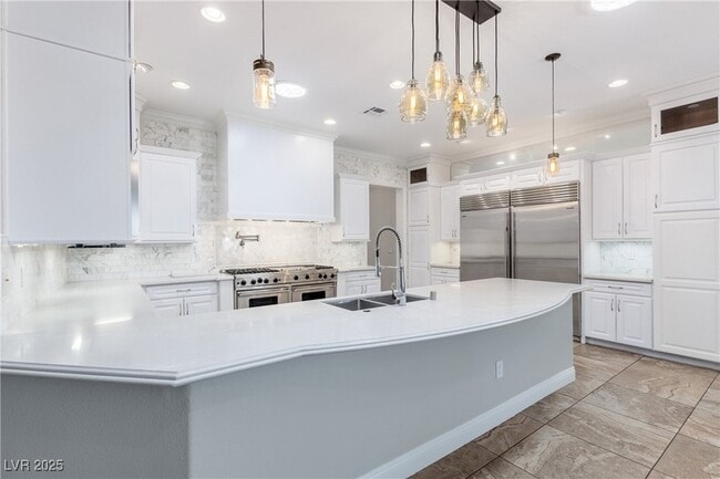 Building Photo - 2960 American River Ln