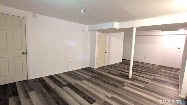 Building Photo - 157 Austin Ryer Ln