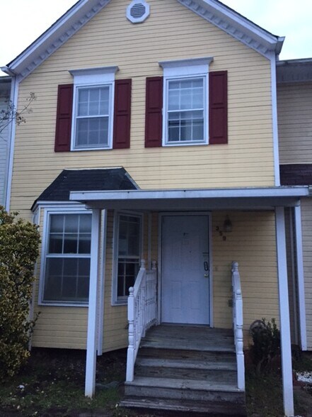 Building Photo - 359 Jamestown Manor Dr