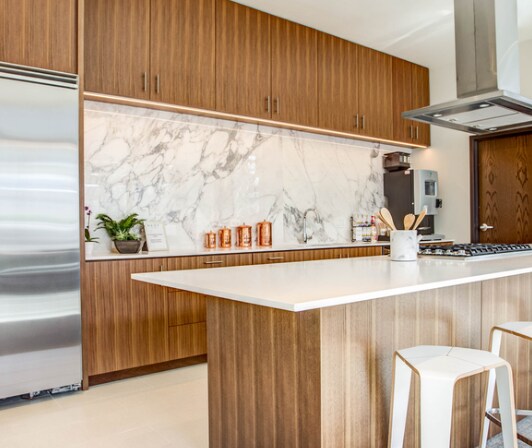 Building Photo - 341 W Chestnut St