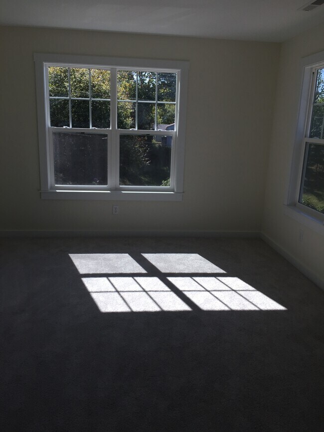 3rd bedroom - 17 East St