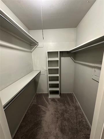 Building Photo - 9852 Brockbank Dr