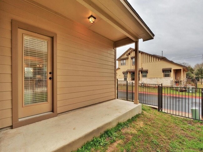 Building Photo - 12600 Kate Ln