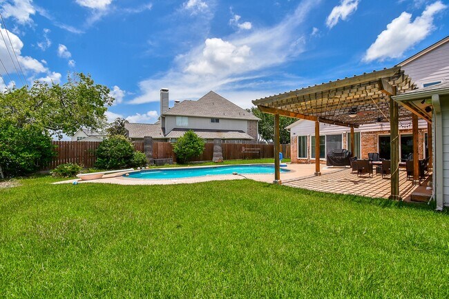 Building Photo - 7719 Apache Plume Dr