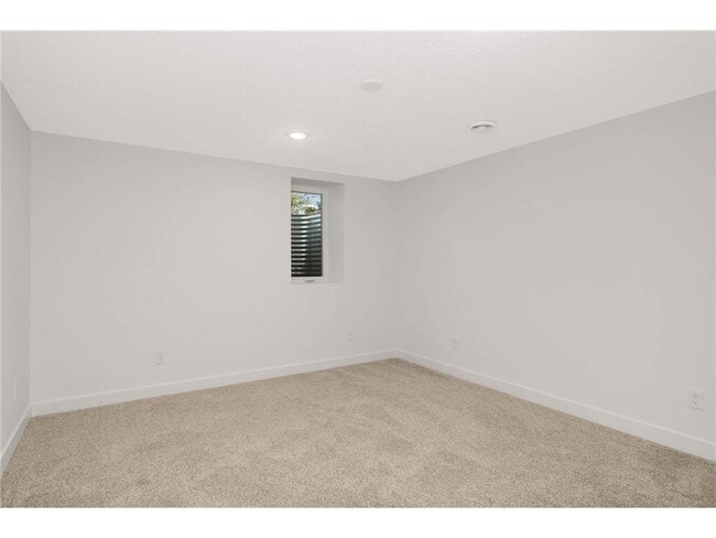 Building Photo - 15240 Kangaroo St NW