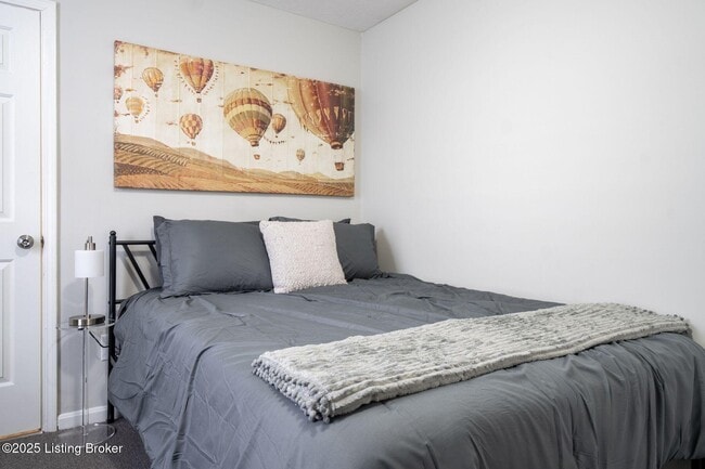 Building Photo - 1017 S Shelby St