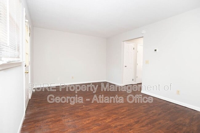 Building Photo - 772 Rogers Way SW