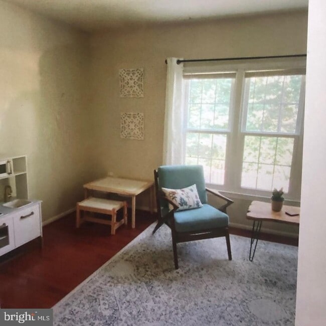 Building Photo - 9881 High Water Ct