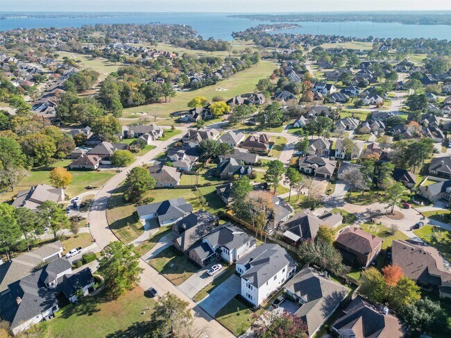 Building Photo - 75 Wick Willow Rd