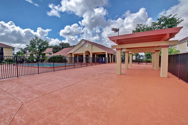 Building Photo - 5701 Riverside Dr