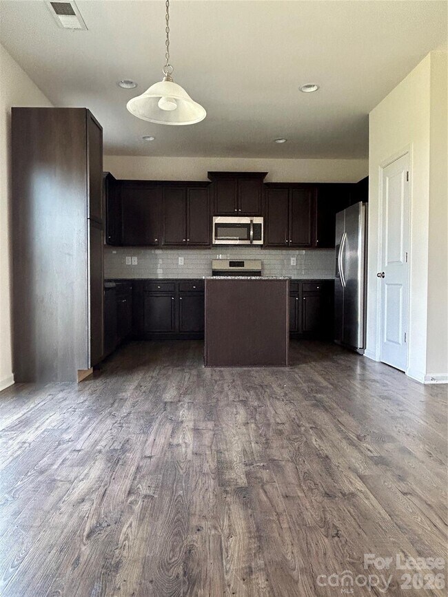 Building Photo - 2431 Tallet Trace