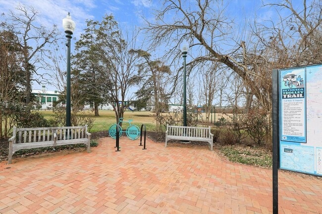 Building Photo - 10703 Hampton Mill Terrace
