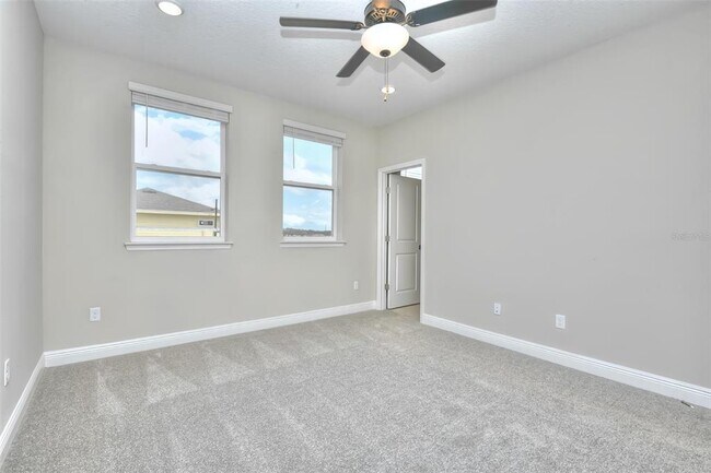 Building Photo - 2937 Voyager Ave