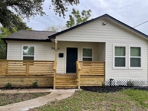 Building Photo - 9434 Rhode Island St