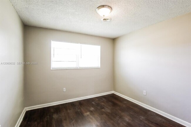 Building Photo - 4896 NW 6th Ct