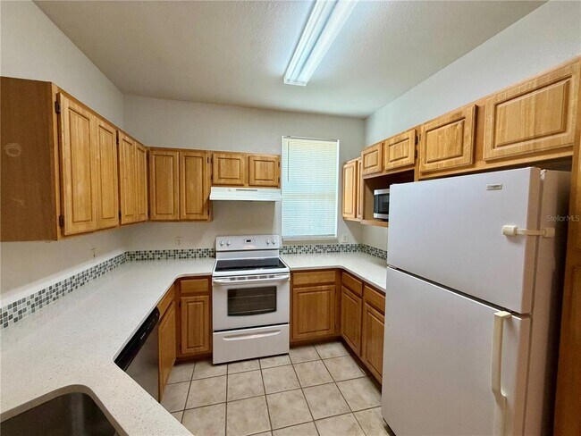 Building Photo - 3213 Greenwich Village Blvd