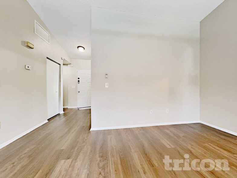 Building Photo - 14139 Arbor Hills Rd