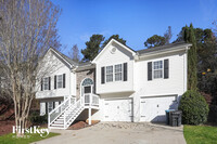 Building Photo - 3630 Biltmore Oaks Dr SE