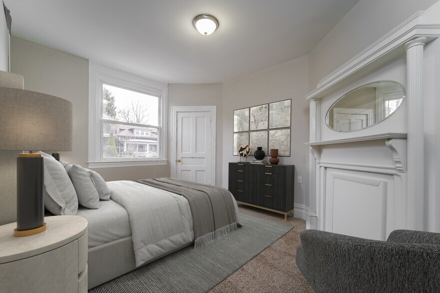 Building Photo - 25 Dunlap St