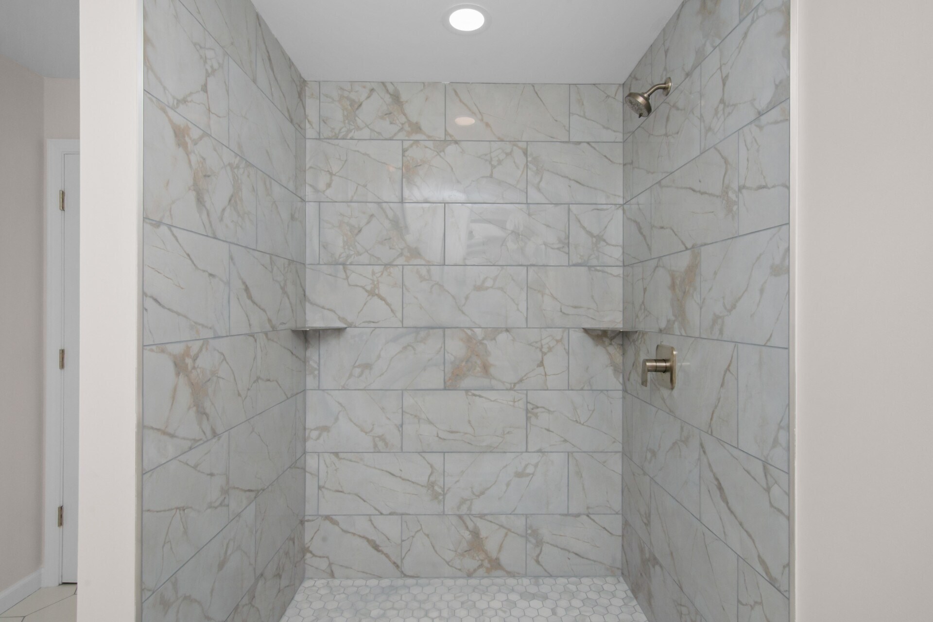 Building Photo - 1511 Fall Creek Ln