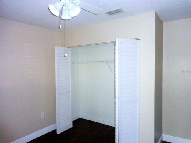 Building Photo - 7910 Hardwick Dr