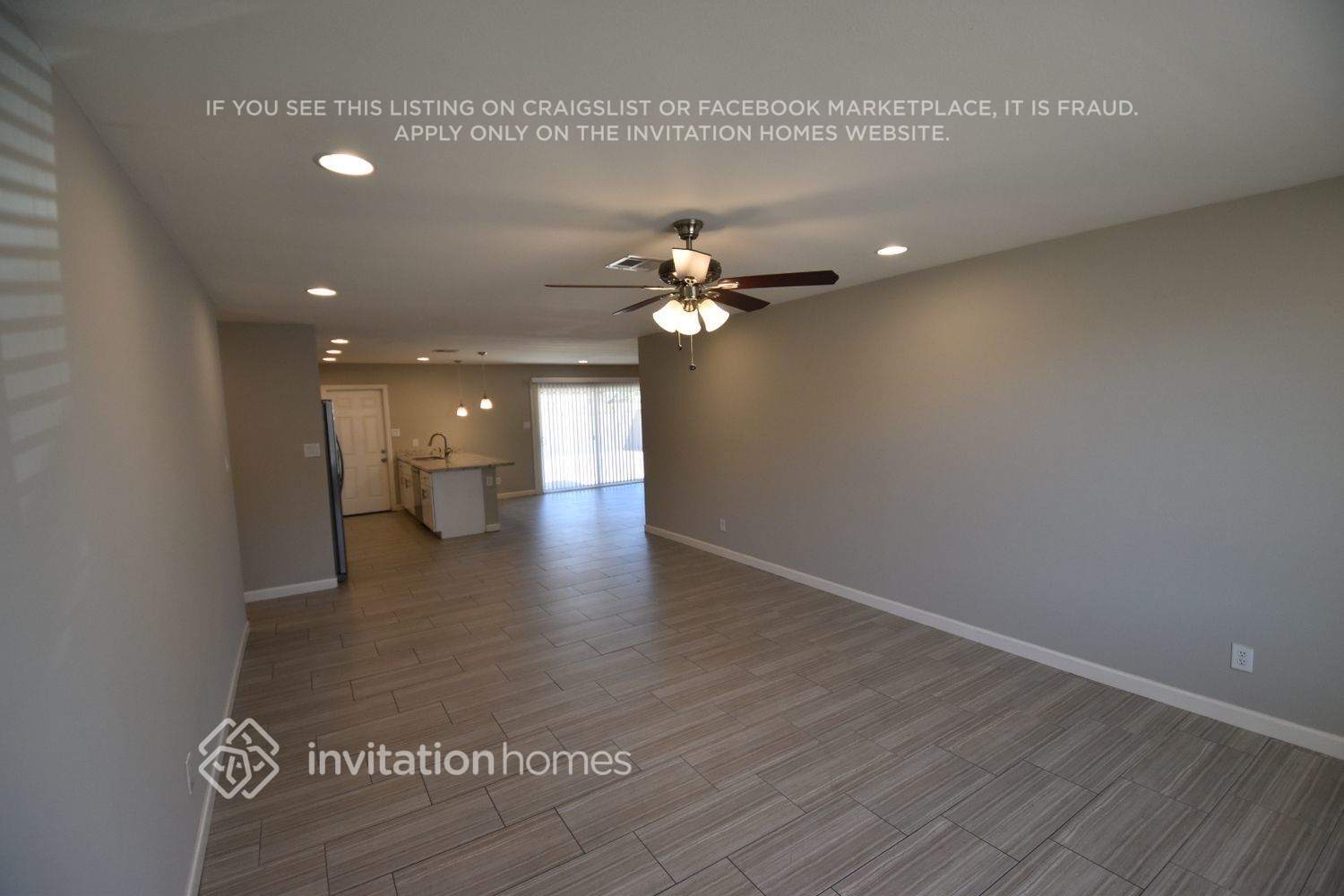 Building Photo - 1281 E Loma Vista Dr