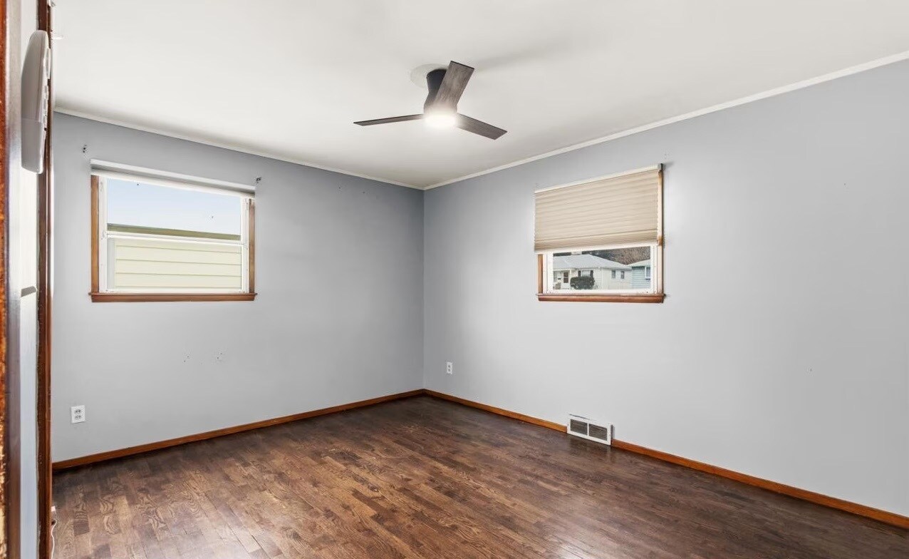 Building Photo - 5610 Frederick St