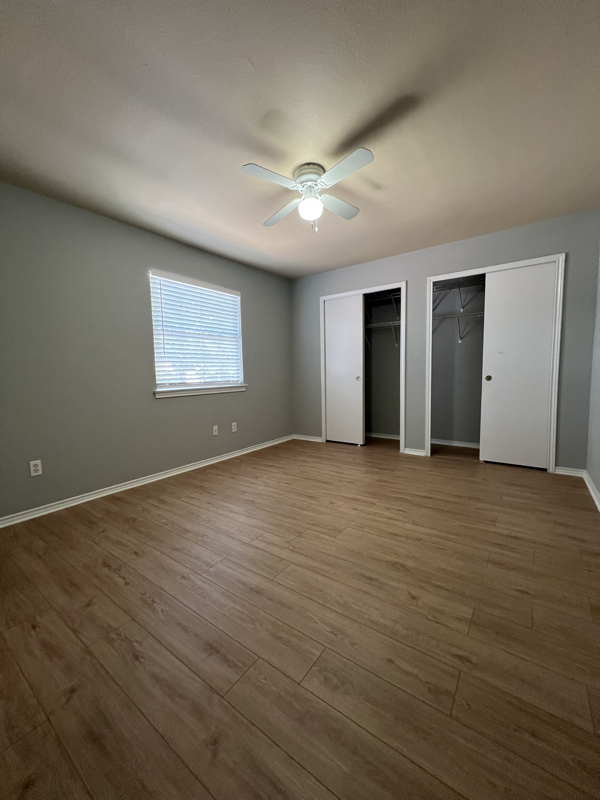 Building Photo - 8011 Rustic Park