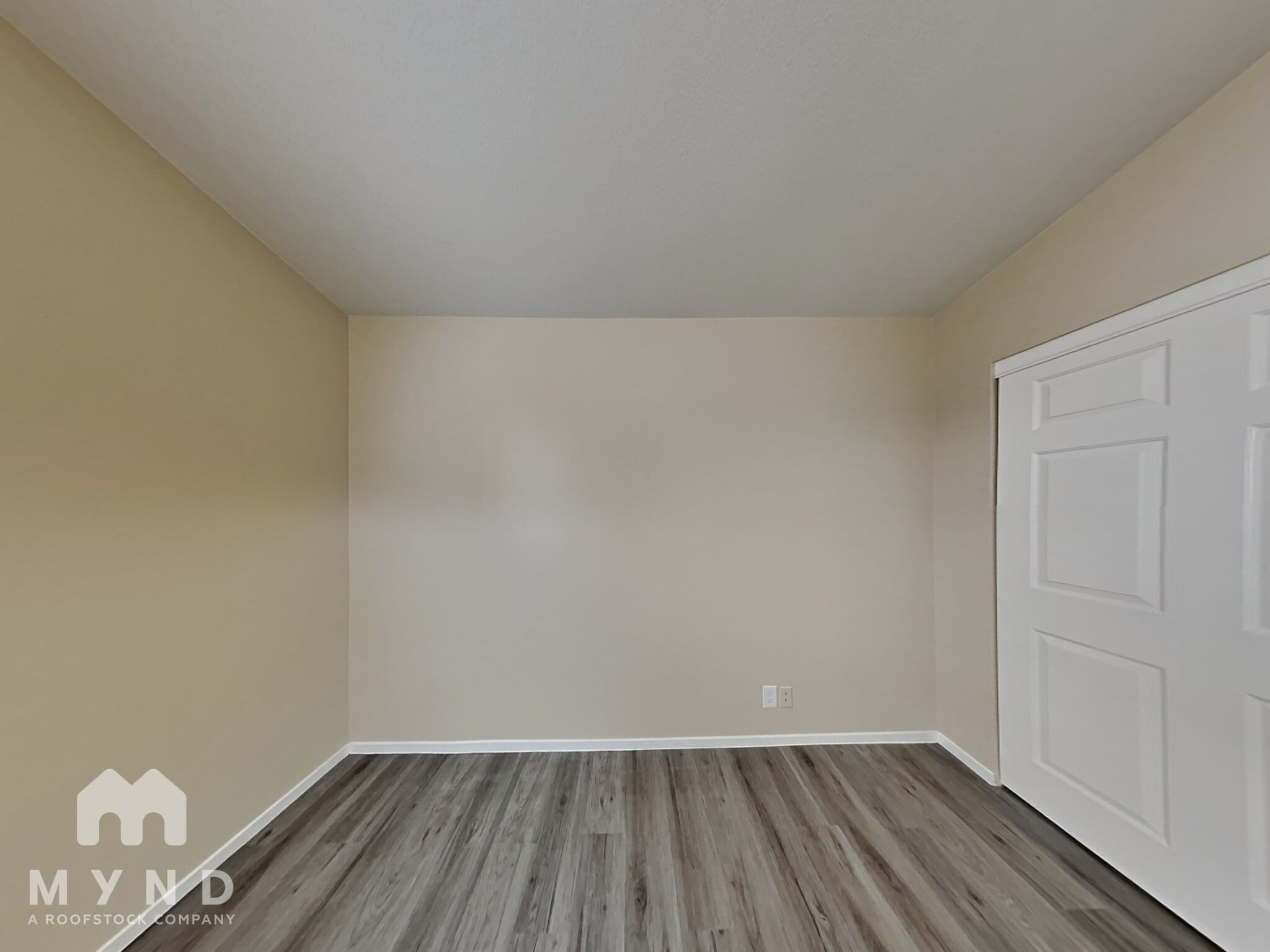 Building Photo - 3415 White Stallion Ct