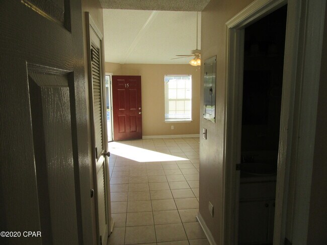 Building Photo - 1401 Gulf Ave