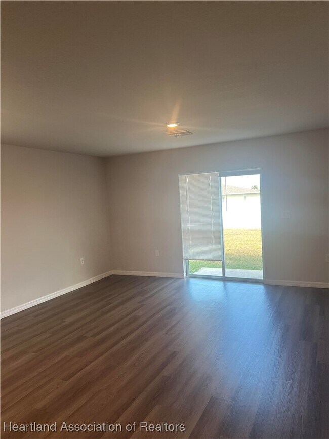 Building Photo - 1452 Stone Ridge Cir