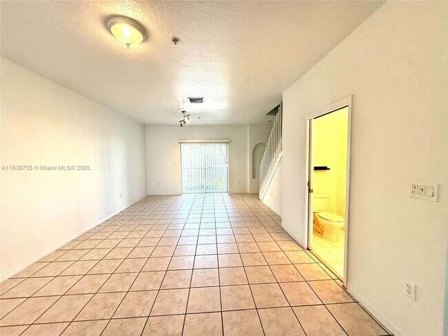 Building Photo - 5670 NW 116th Ave