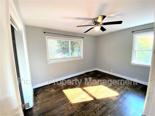 Building Photo - 631 Bertha Ave