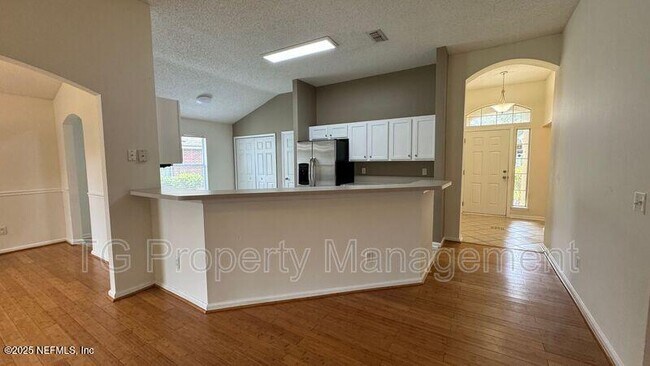Building Photo - 9583 Stratham Ct
