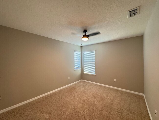 Building Photo - GORGEOUS 3 Bd/2.5 Ba in Winter Garden!!