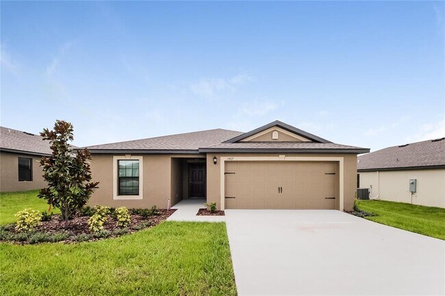 Primary Photo - 1467 Swan Lake Cir