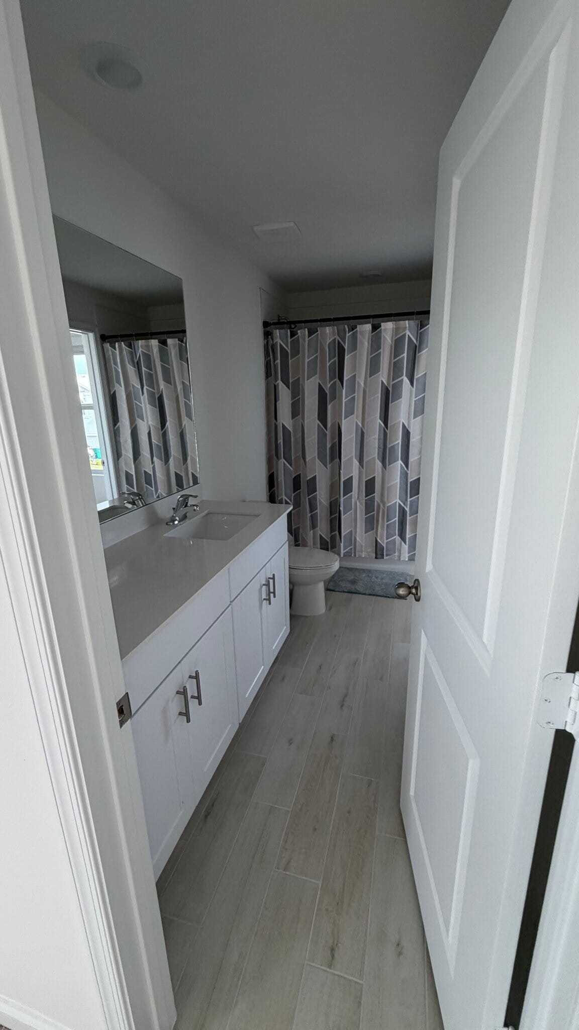 Building Photo - 540 Salisbury Cir