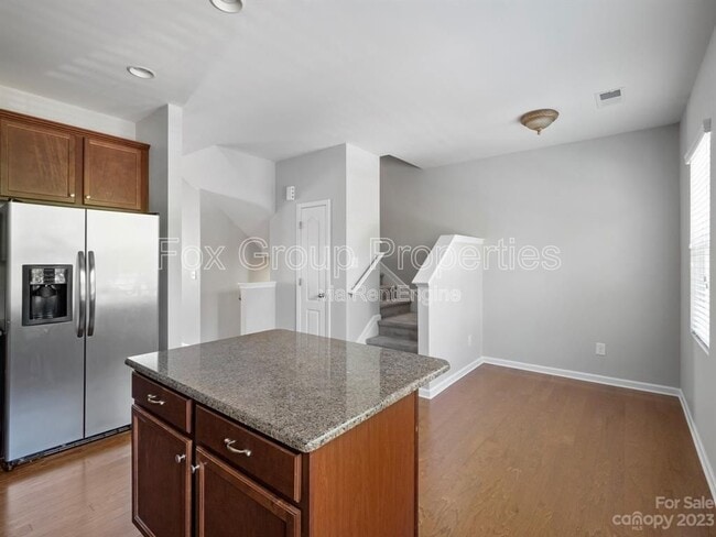 Building Photo - 19036 Lake Breeze Dr