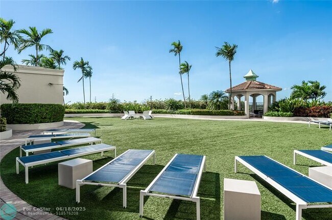 Building Photo - 610 W Las Olas Blvd