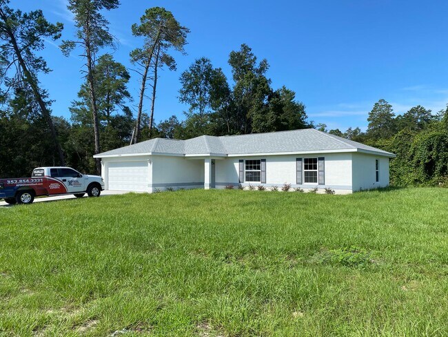 Building Photo - Desirable SW Ocala Neighborhood 3/2/2 **WON'T LAST**